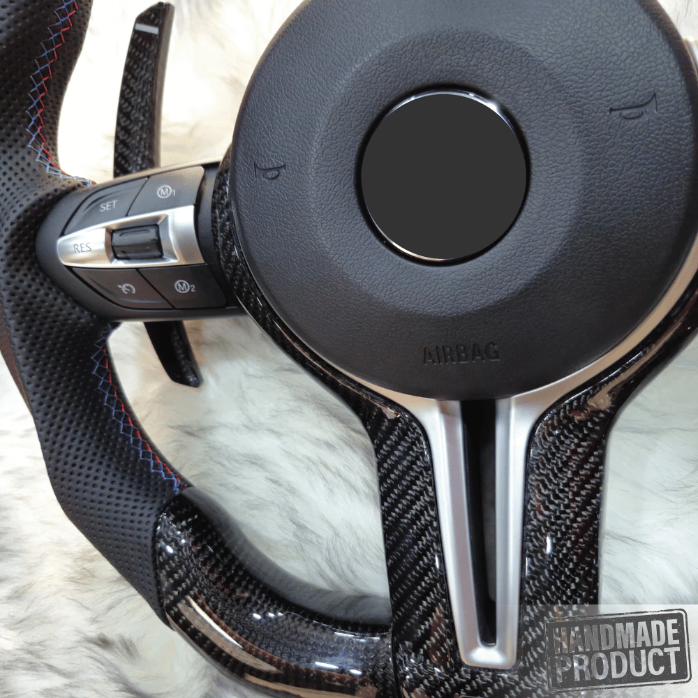 Carbon Fiber Sportlenkrad mit Silber - Trim für BMW F - Serie - CarWorlds GmbH