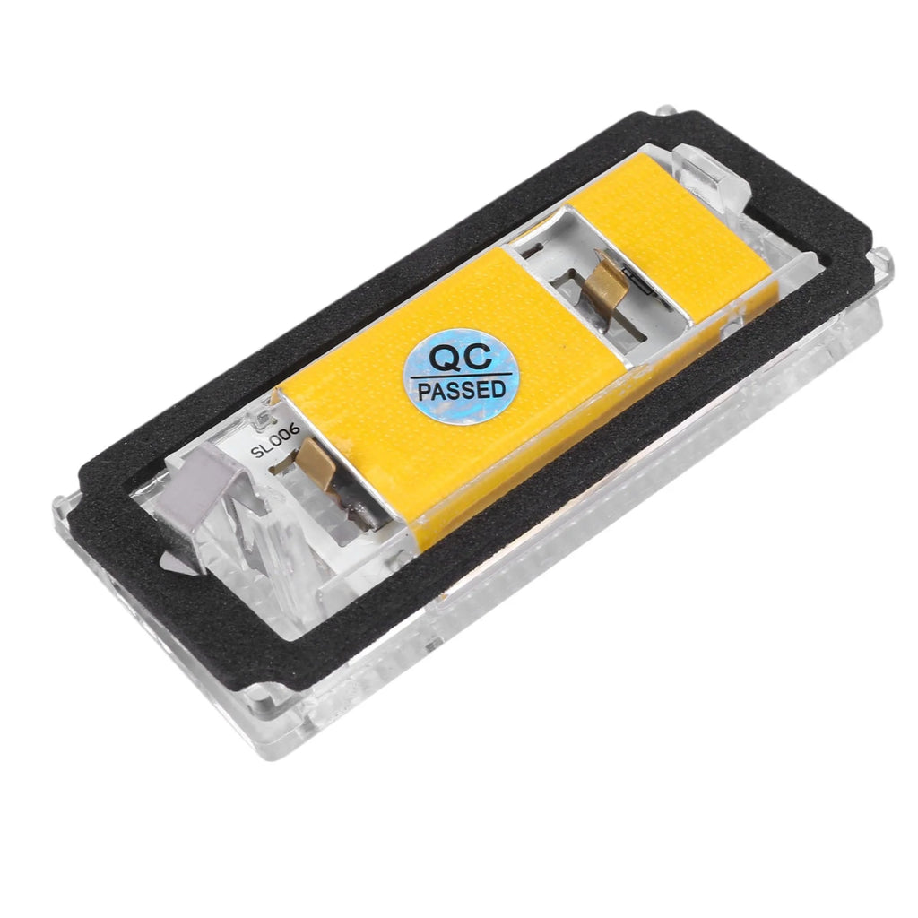 E46 Kennzeichenbeleuchtung LED mit Canbus – Straßenzugelassen mit E - Prüfzeichen - CarWorlds GmbH