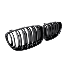 Load image into Gallery viewer, Kühlergrill Doppelsteg Schwarz Glanz passend für BMW 1er E81 E82 E87 E88 - CarWorlds GmbH